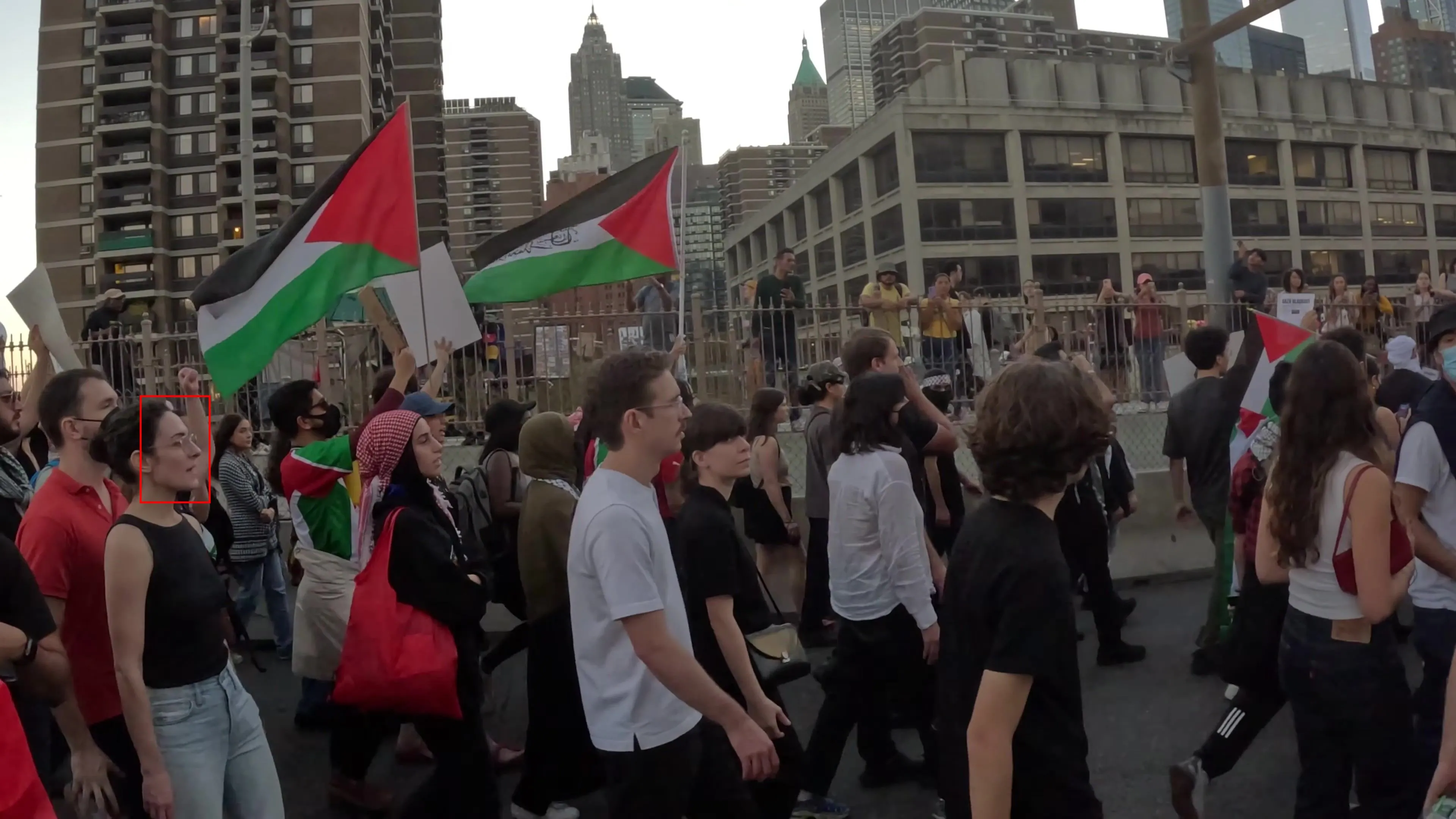 Sarah leonard__youtube-1.Sarah leonard__youtube